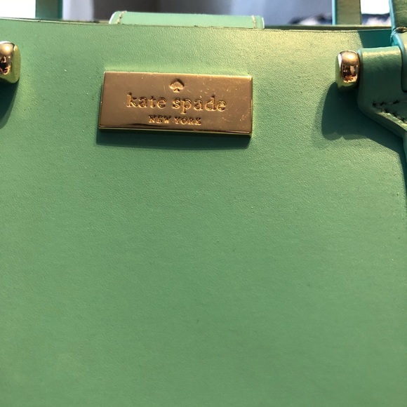 Mint green Kate spade purse with strap - Picture 2 of 5